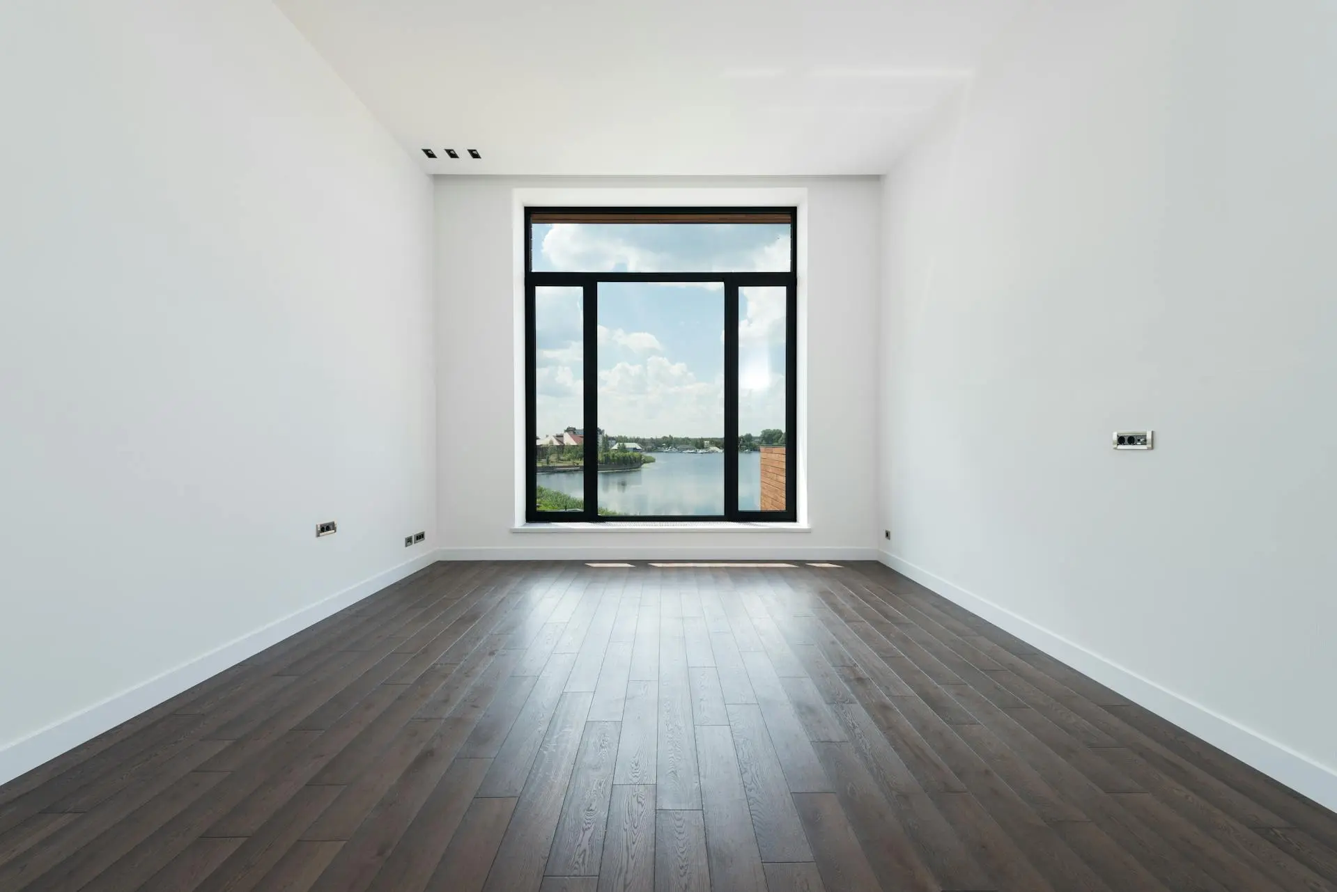 Qual a diferença entre piso vinílico e laminado Qual a diferença entre piso vinílico e laminado